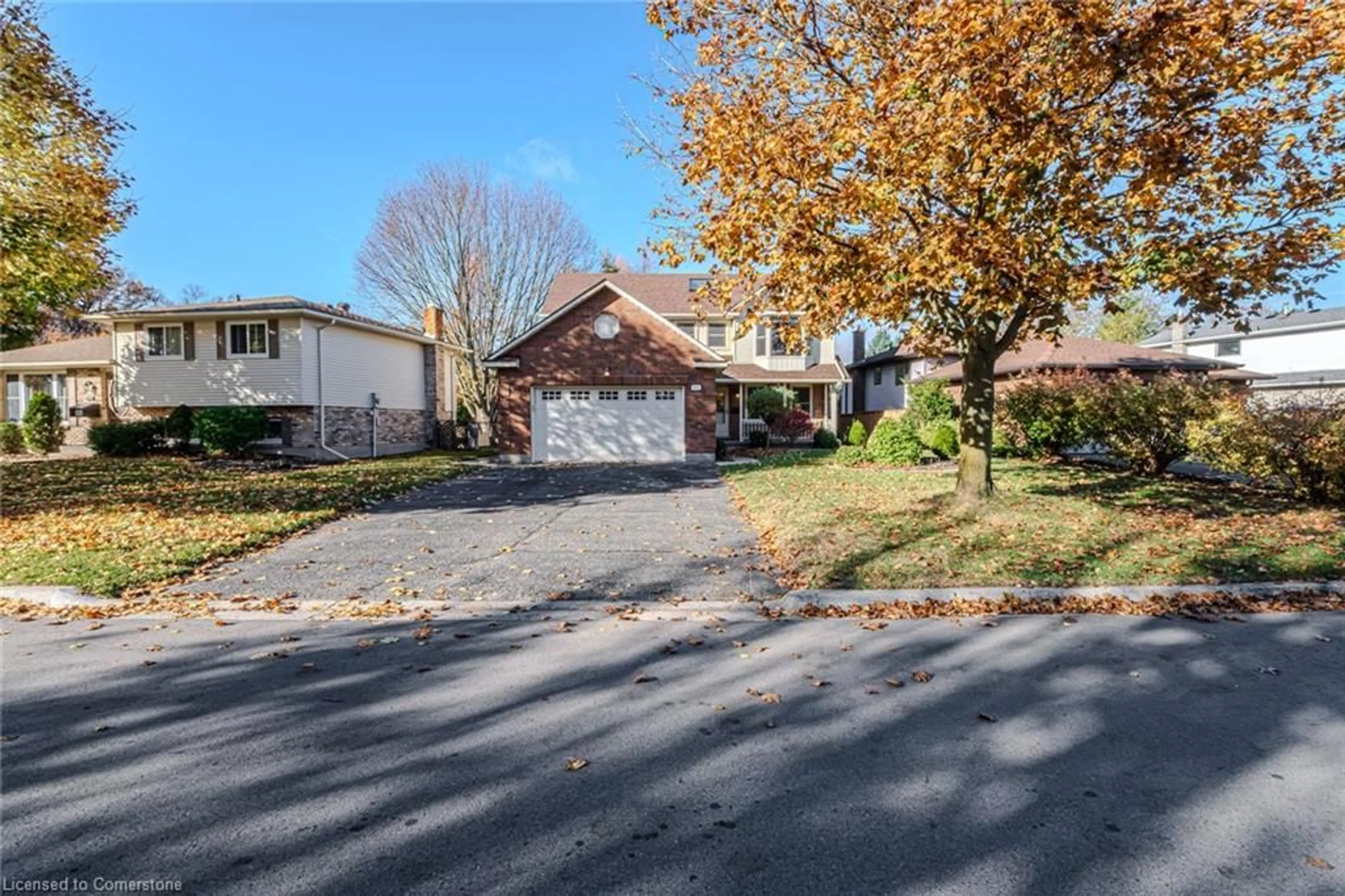 Frontside or backside of a home, the street view for 45 Kennedy Rd, Simcoe Ontario N3Y 5B5