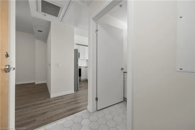 Additional property image - 60 Charles St Unit 807