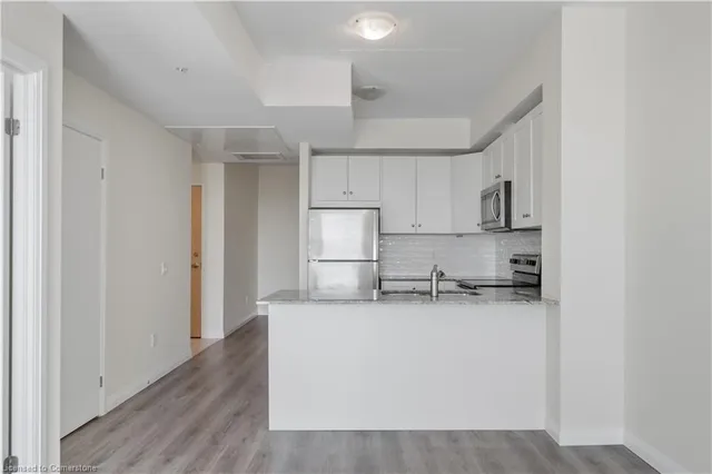 Additional property image - 60 Charles St Unit 807