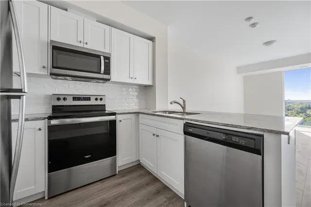 Additional property image - 60 Charles St Unit 807