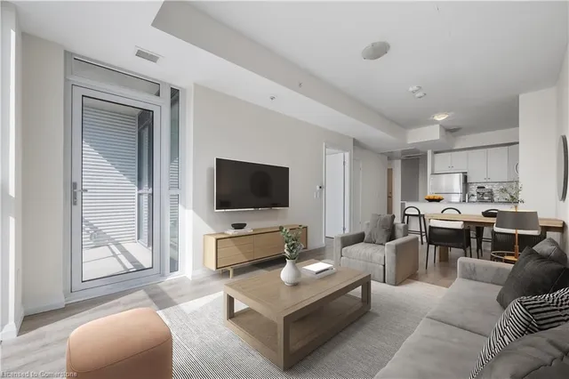 Additional property image - 60 Charles St Unit 807