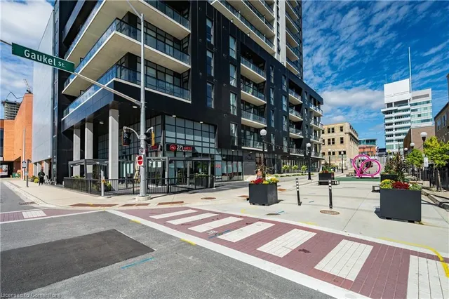 Additional property image - 60 Charles St Unit 807