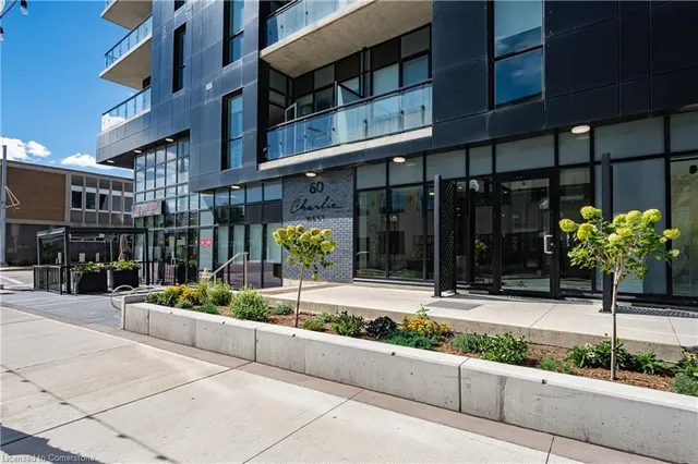 Additional property image - 60 Charles St Unit 807