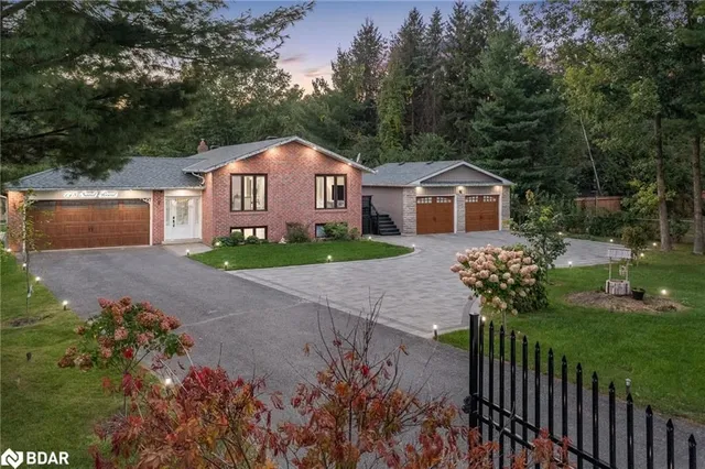 148 Sand Rd, Holland Landing 2