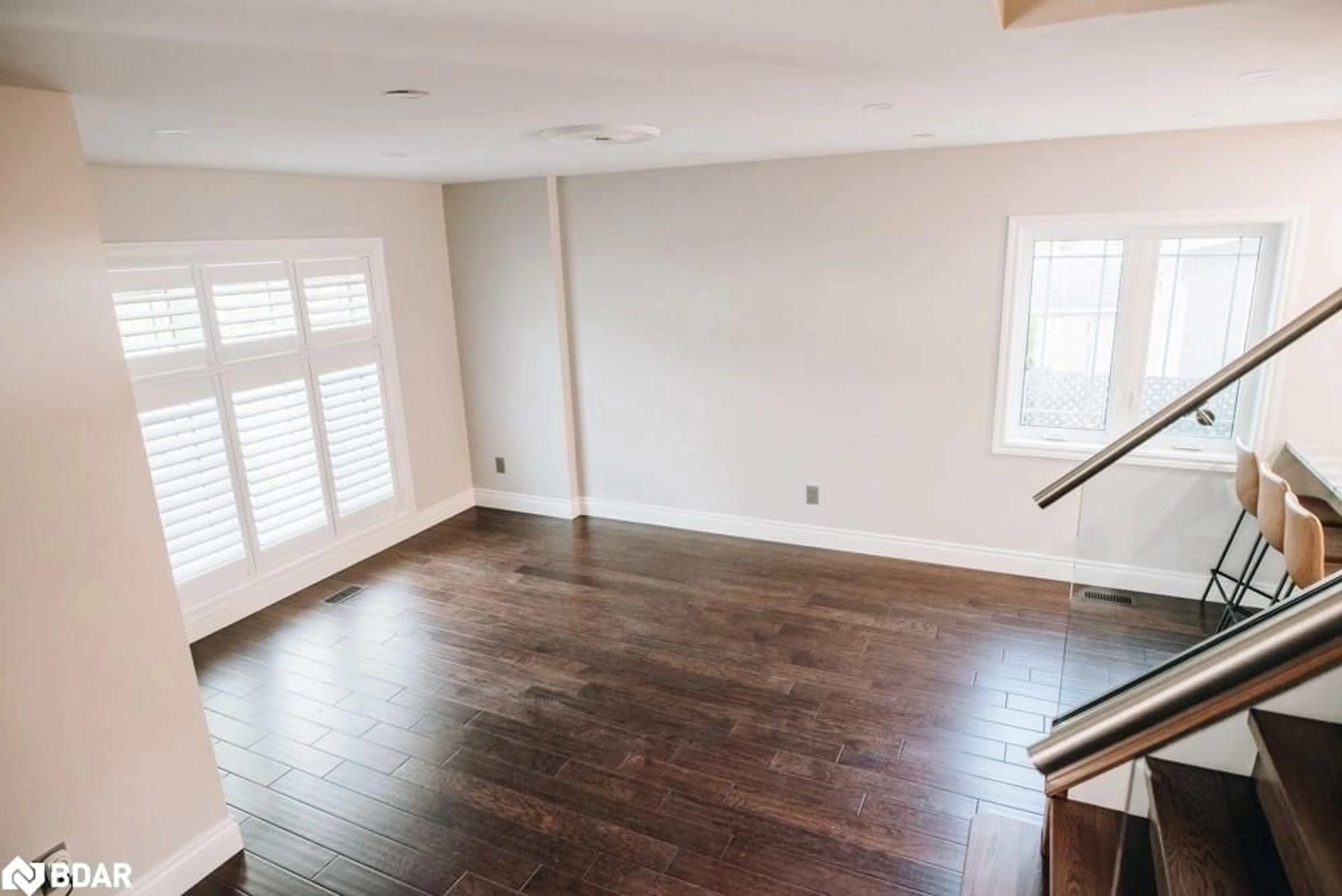 A pic of a room, wood floors for 349 Fifth St E St, Midland Ontario L4R 3W7