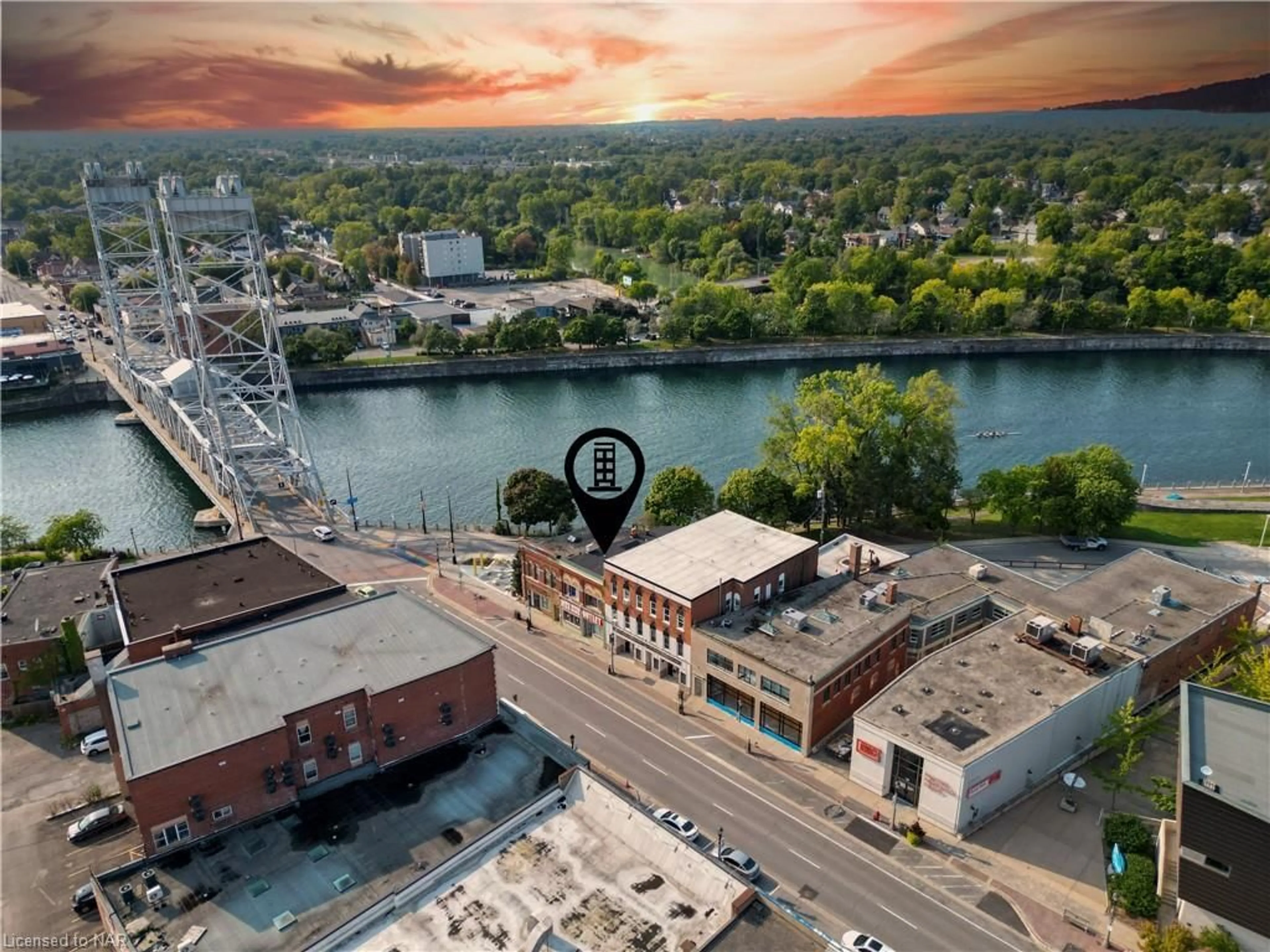 A pic from exterior of the house or condo, the street view for 12 East Main St, Welland Ontario L3B 3W3