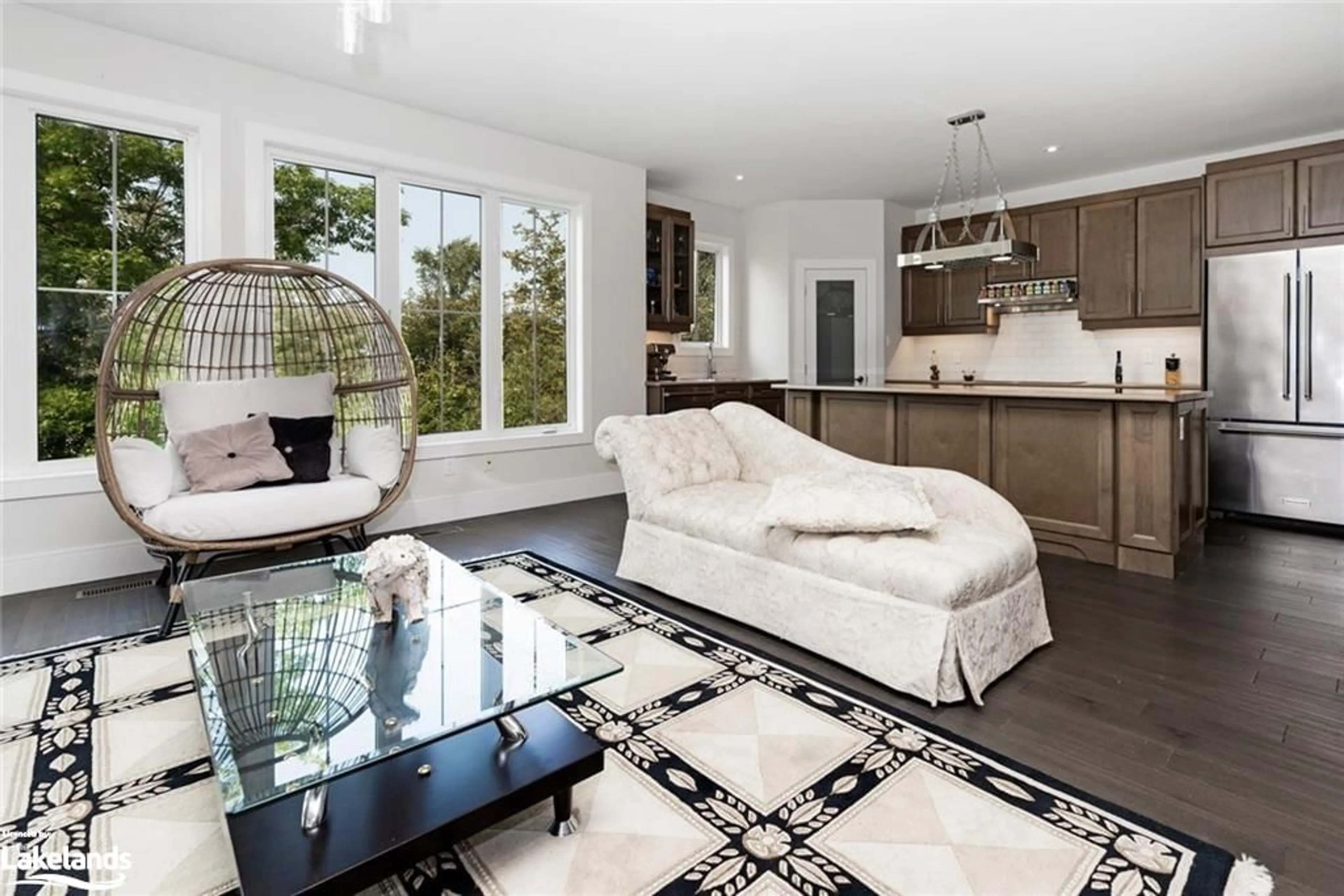 Living room, ceramic floors for 364 Yellow Birch Cres, The Blue Mountains Ontario L9Y 0Y5