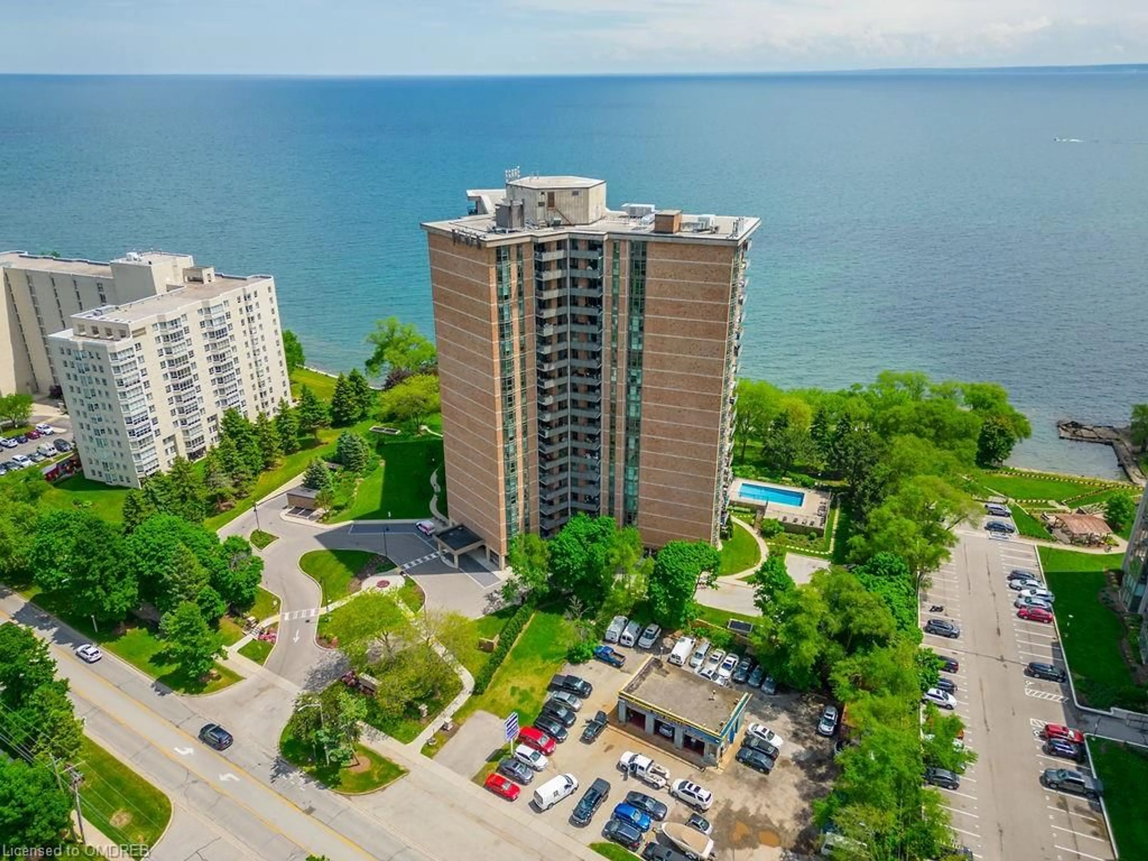 A pic from exterior of the house or condo, lake for 5250 Lakeshore Rd #1504, Burlington Ontario L7L 1C2