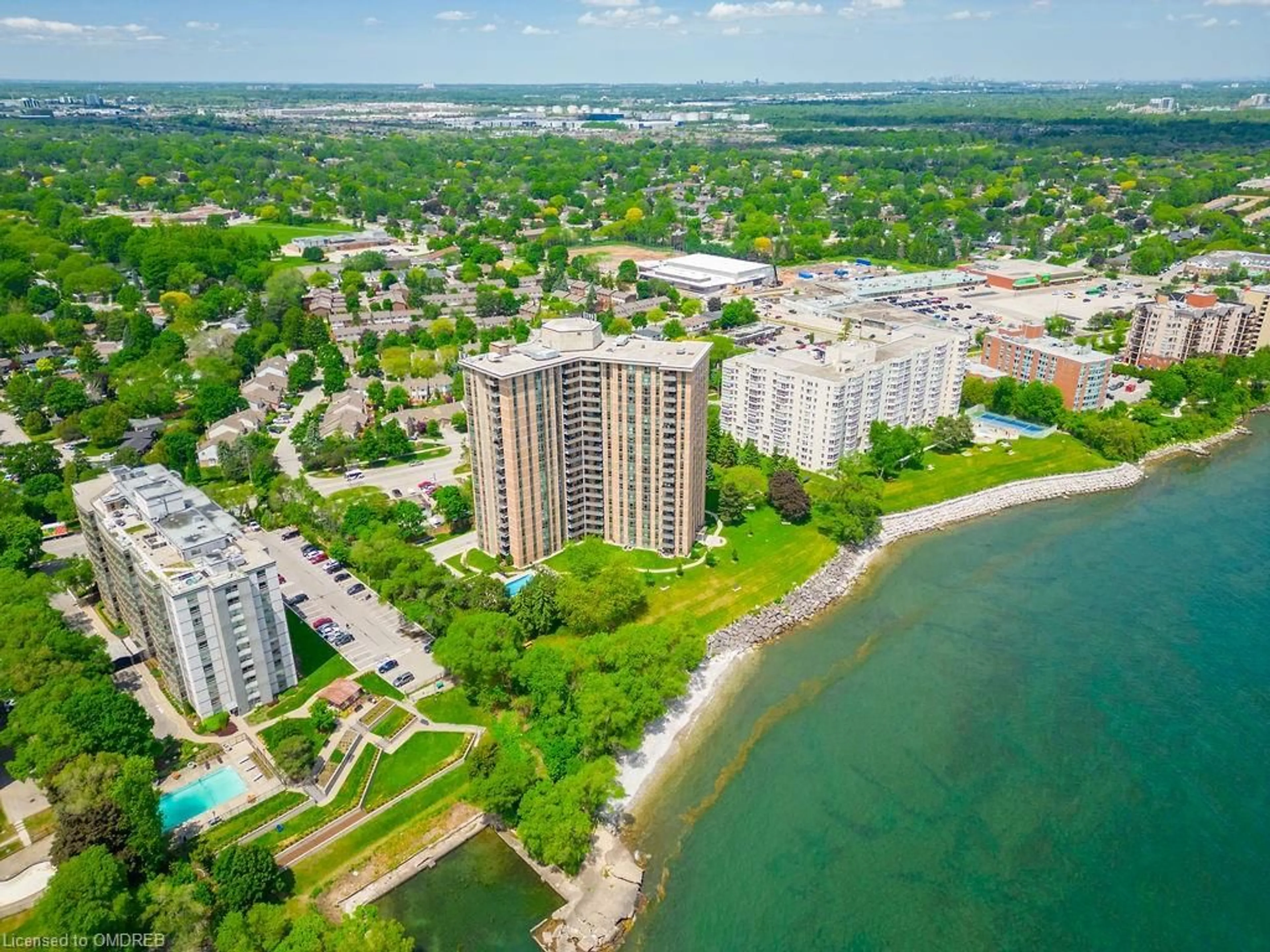 A pic from exterior of the house or condo, lake for 5250 Lakeshore Rd #1504, Burlington Ontario L7L 1C2