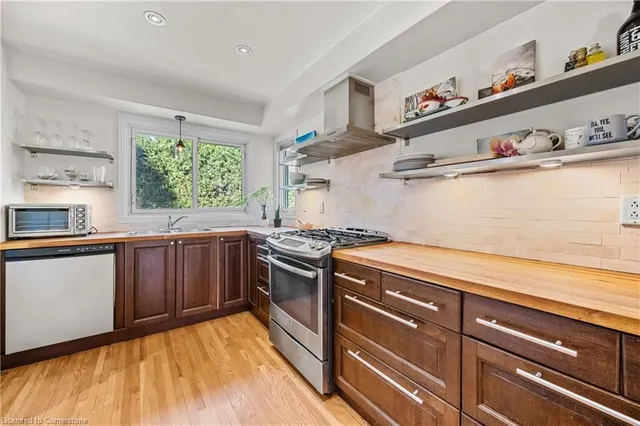 Additional property image - 375 Clarendon Dr