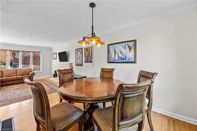 Additional property image - 375 Clarendon Dr