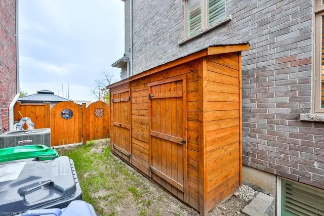 Additional property image - 1562 Edencrest Dr