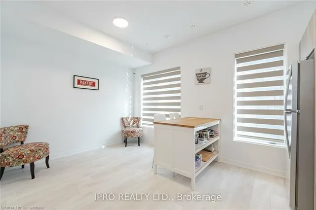 Additional property image - 1095 Cooke Blvd Unit 31