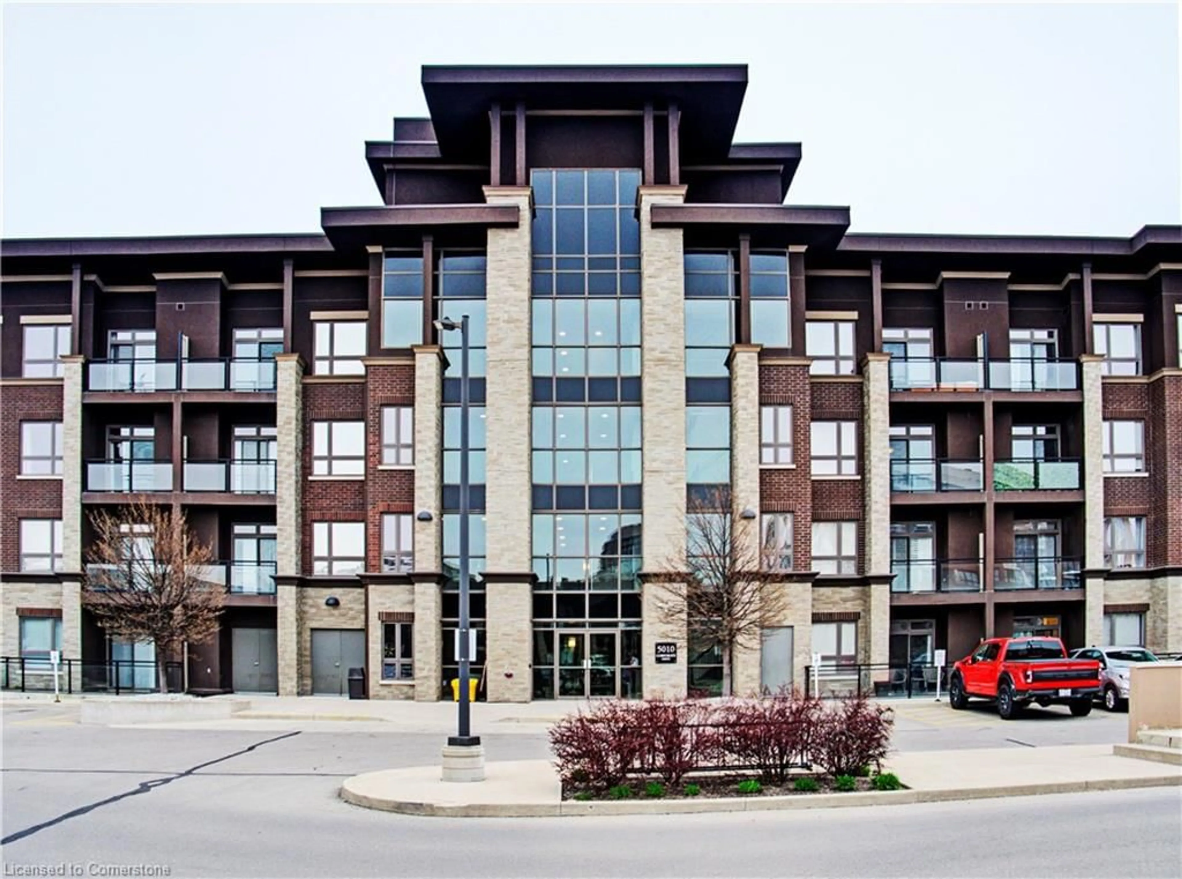 A pic from exterior of the house or condo, the front or back of building for 5010 Corporate Dr #126, Burlington Ontario L7L 0H6