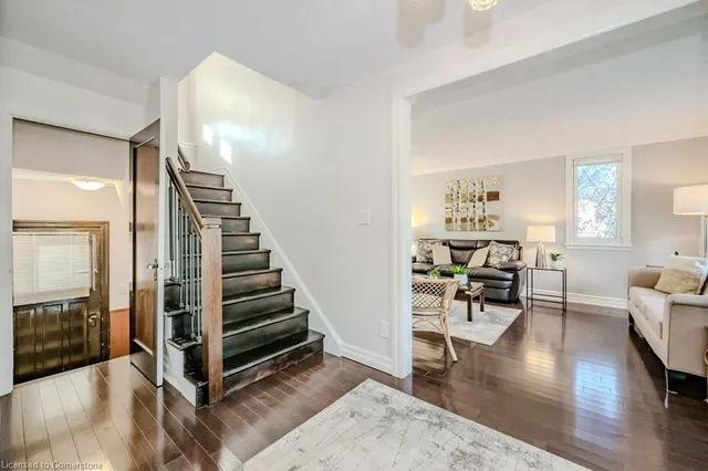 Additional property image - 2 Chedoke Ave