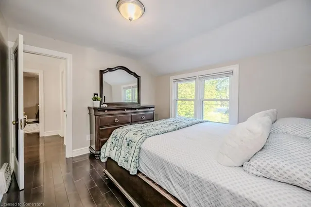 Additional property image - 2 Chedoke Ave