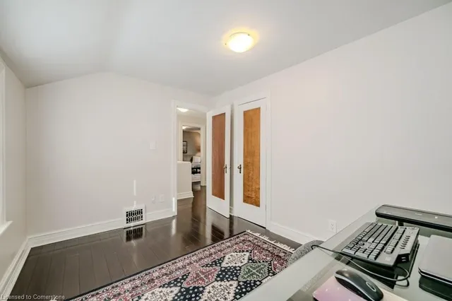 Additional property image - 2 Chedoke Ave