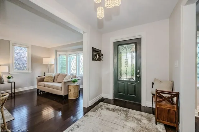 Additional property image - 2 Chedoke Ave