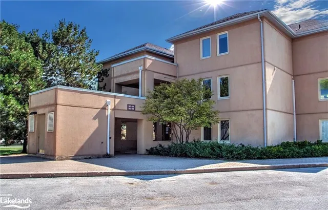 169 Jozo Weider Blvd #107, The Blue Mountains 3