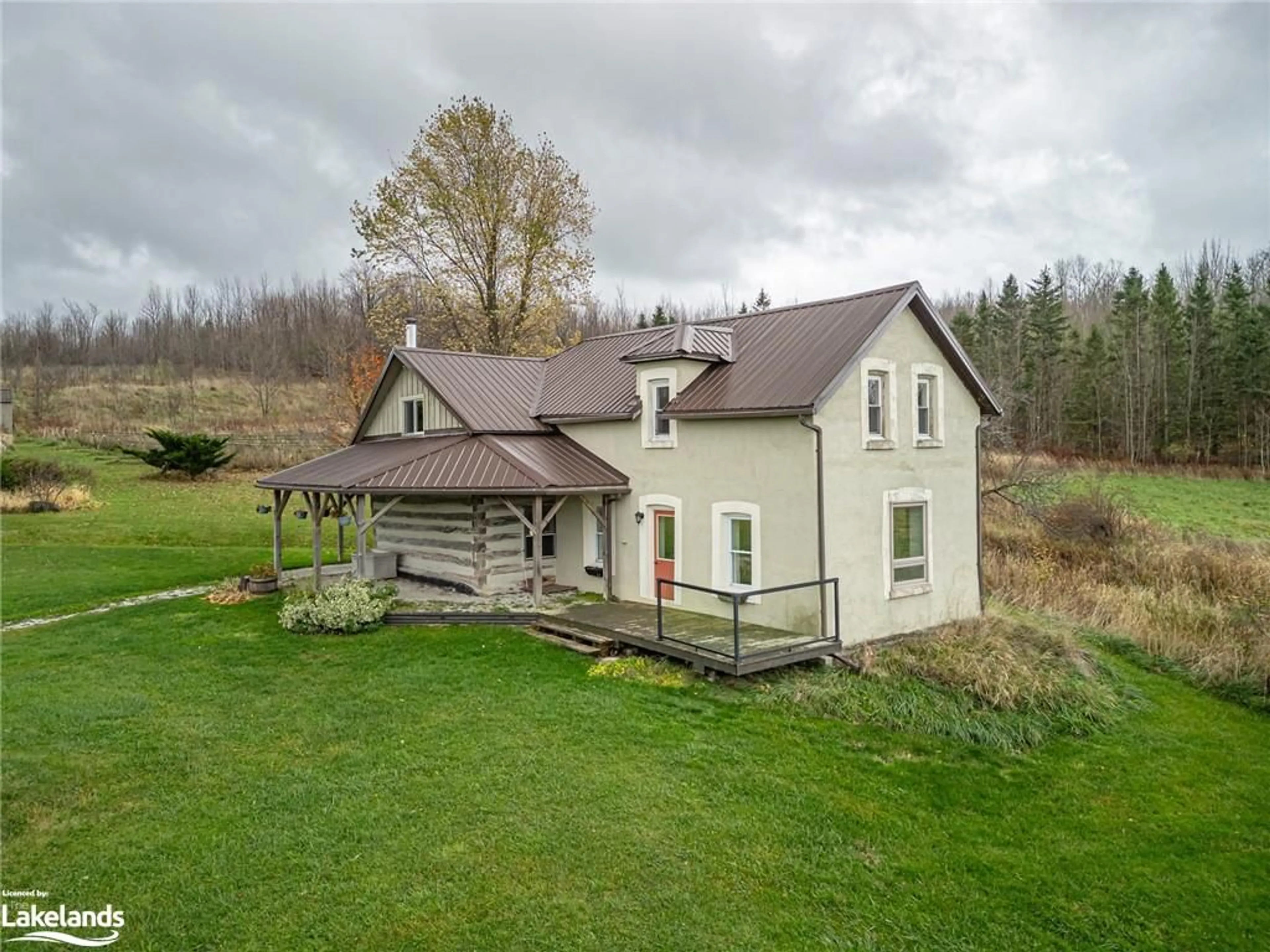 Frontside or backside of a home, cottage for 598519 Concession Road 2, Meaford Municipality Ontario N4K 5W4