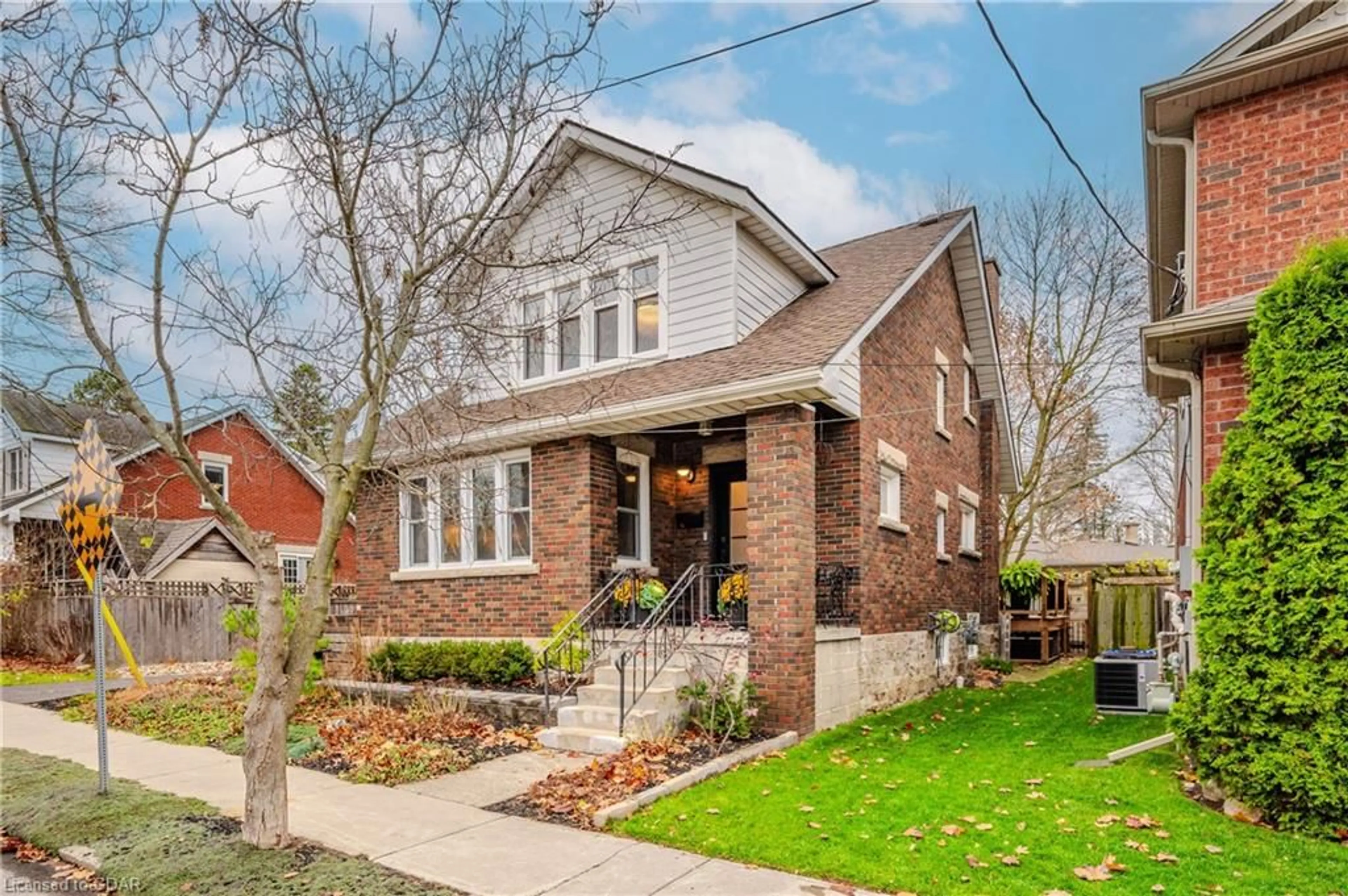 Home with brick exterior material for 20 Mac Ave, Guelph Ontario N1H 1M9