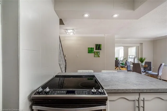 Additional property image - 10 John St Unit 209