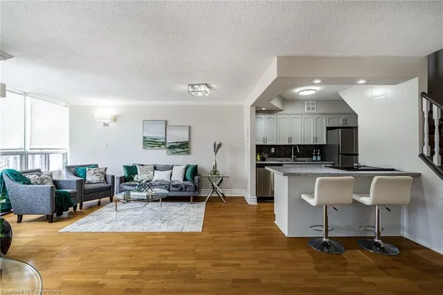 Additional property image - 10 John St Unit 209