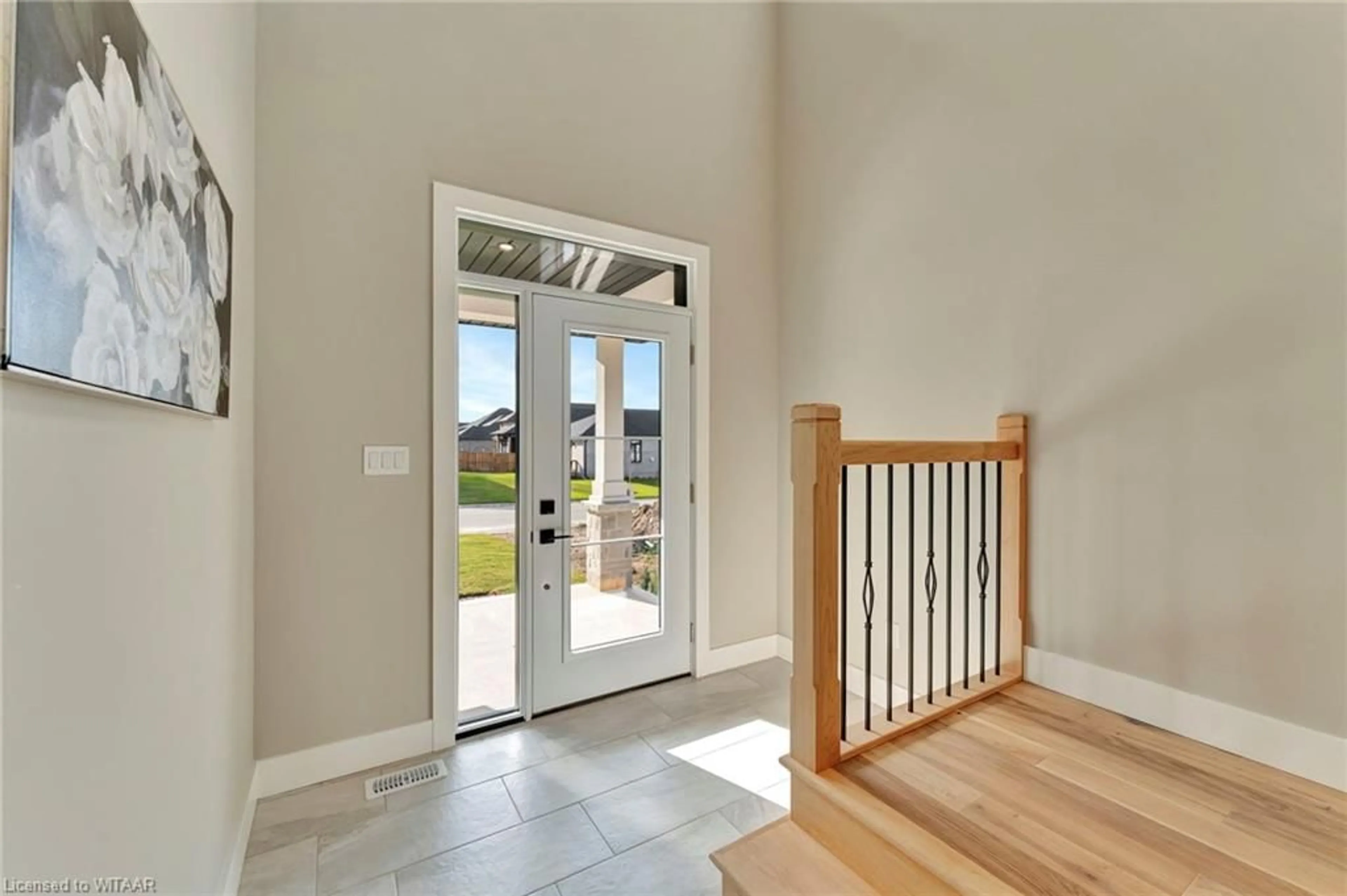 Indoor entryway, wood floors for 62 Sunview Dr, Norwich Ontario N0J 1P0