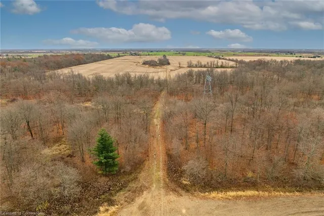 Additional property image - 1221 Binbrook Rd