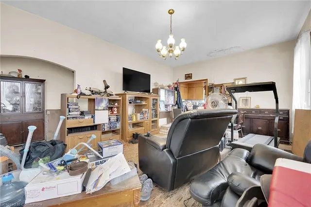 Additional property image - 1221 Binbrook Rd
