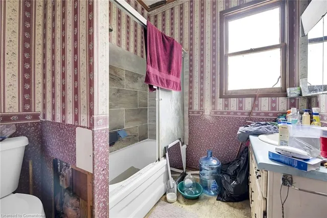 Additional property image - 1221 Binbrook Rd