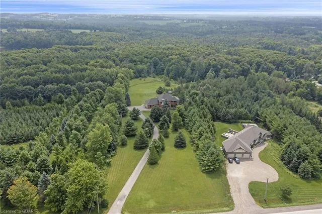 9343 Wellington Rd 22, Erin 3