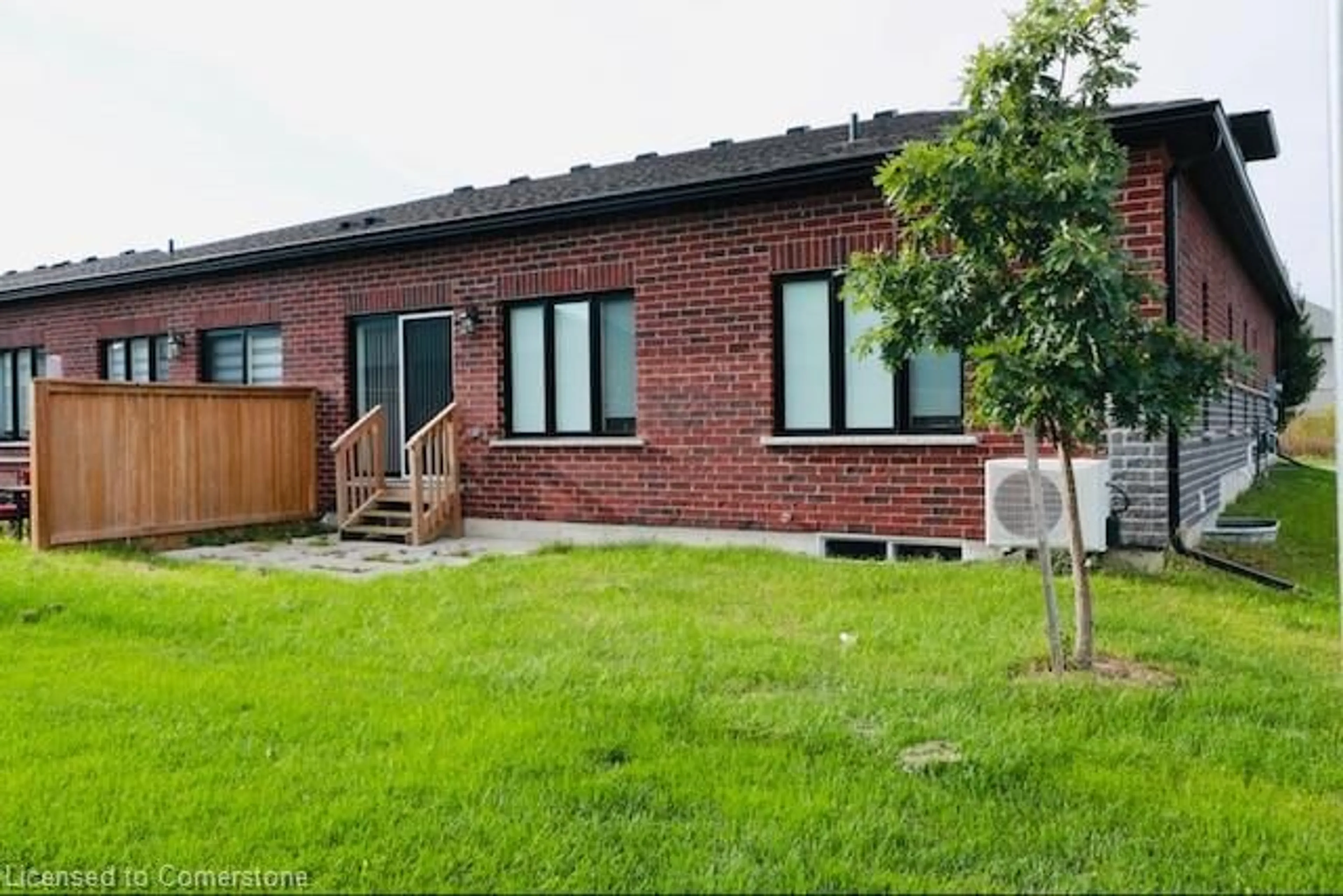 Home with brick exterior material for 41 Waterthrush Lane, Simcoe Ontario N3Y 0E9