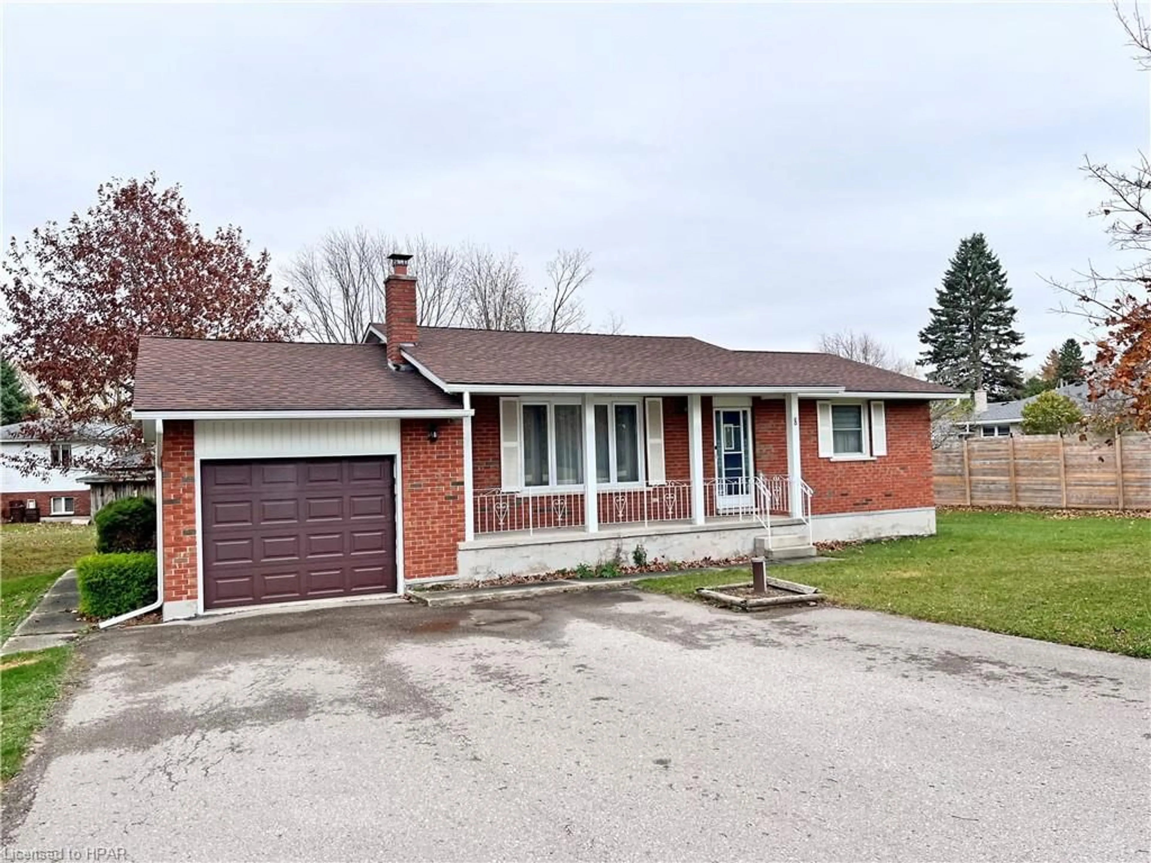 Frontside or backside of a home, cottage for 8 Stanley St, Central Huron Ontario N7A 3X8