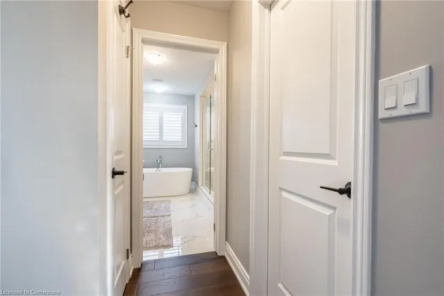 Additional property image - 8 Cesar Pl