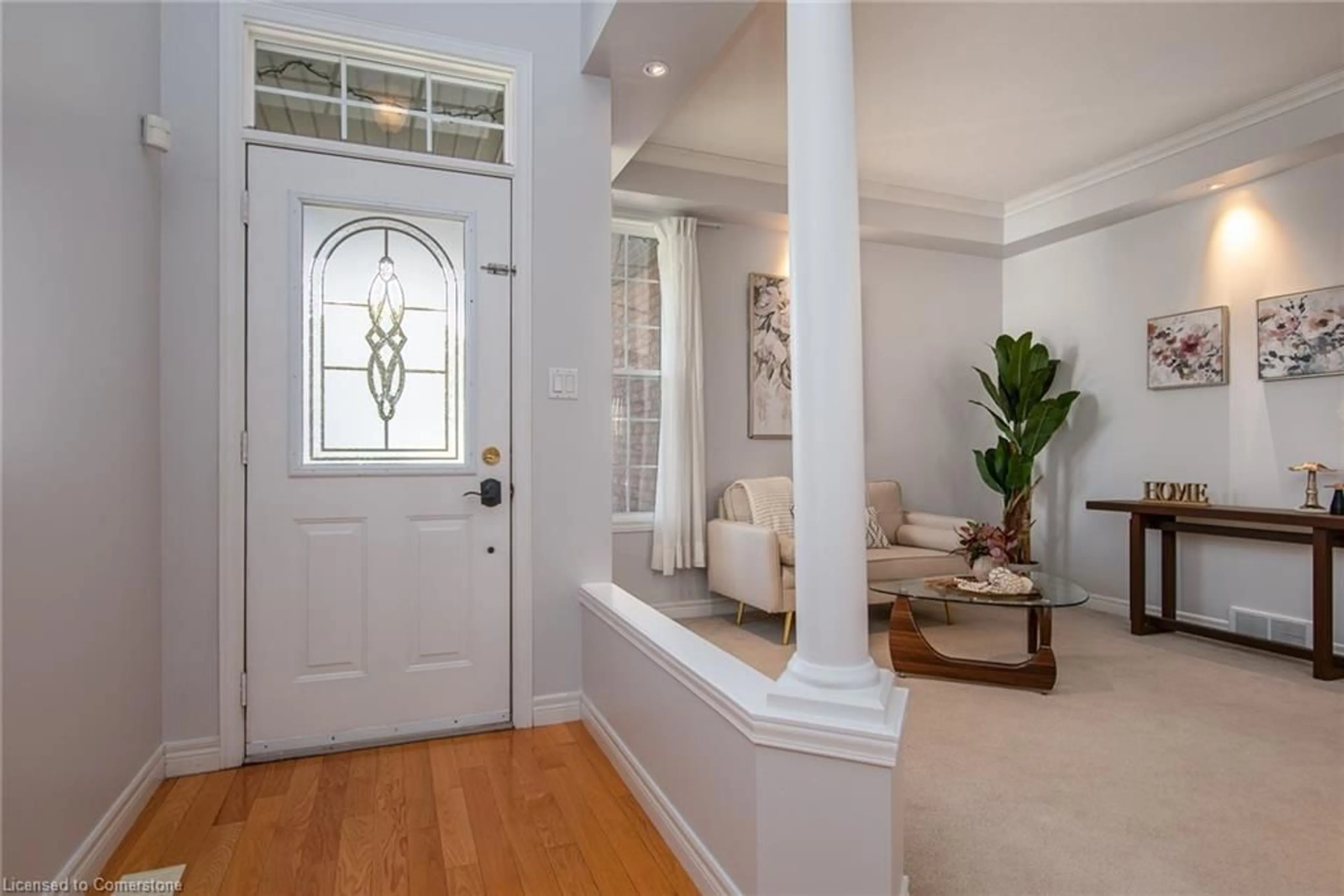 Indoor entryway, wood floors for 379 Beaver Creek Rd, Waterloo Ontario N2T 2T2