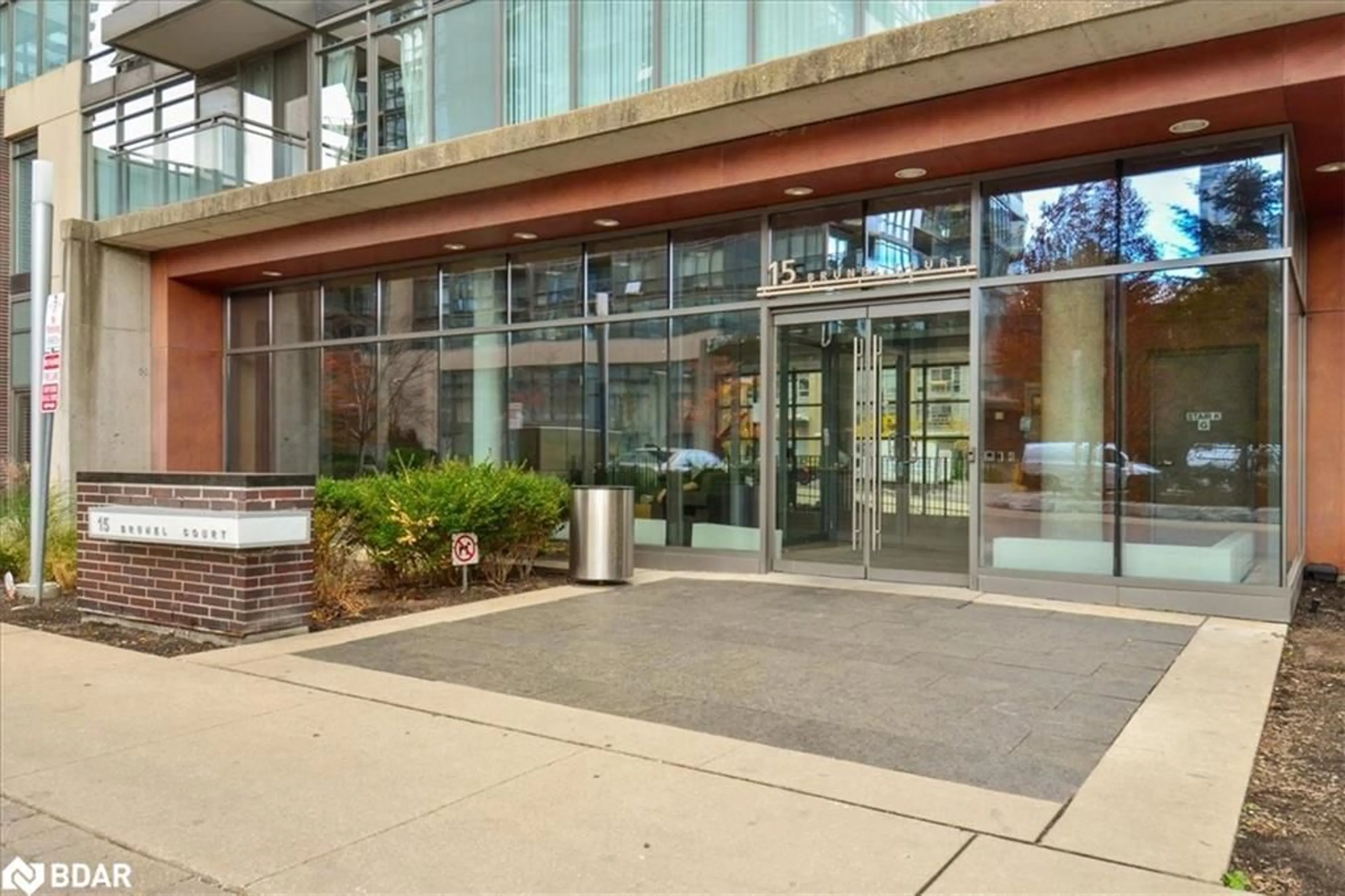 Indoor foyer for 15 Brunel Crt #201, Toronto Ontario M5V 3Y4