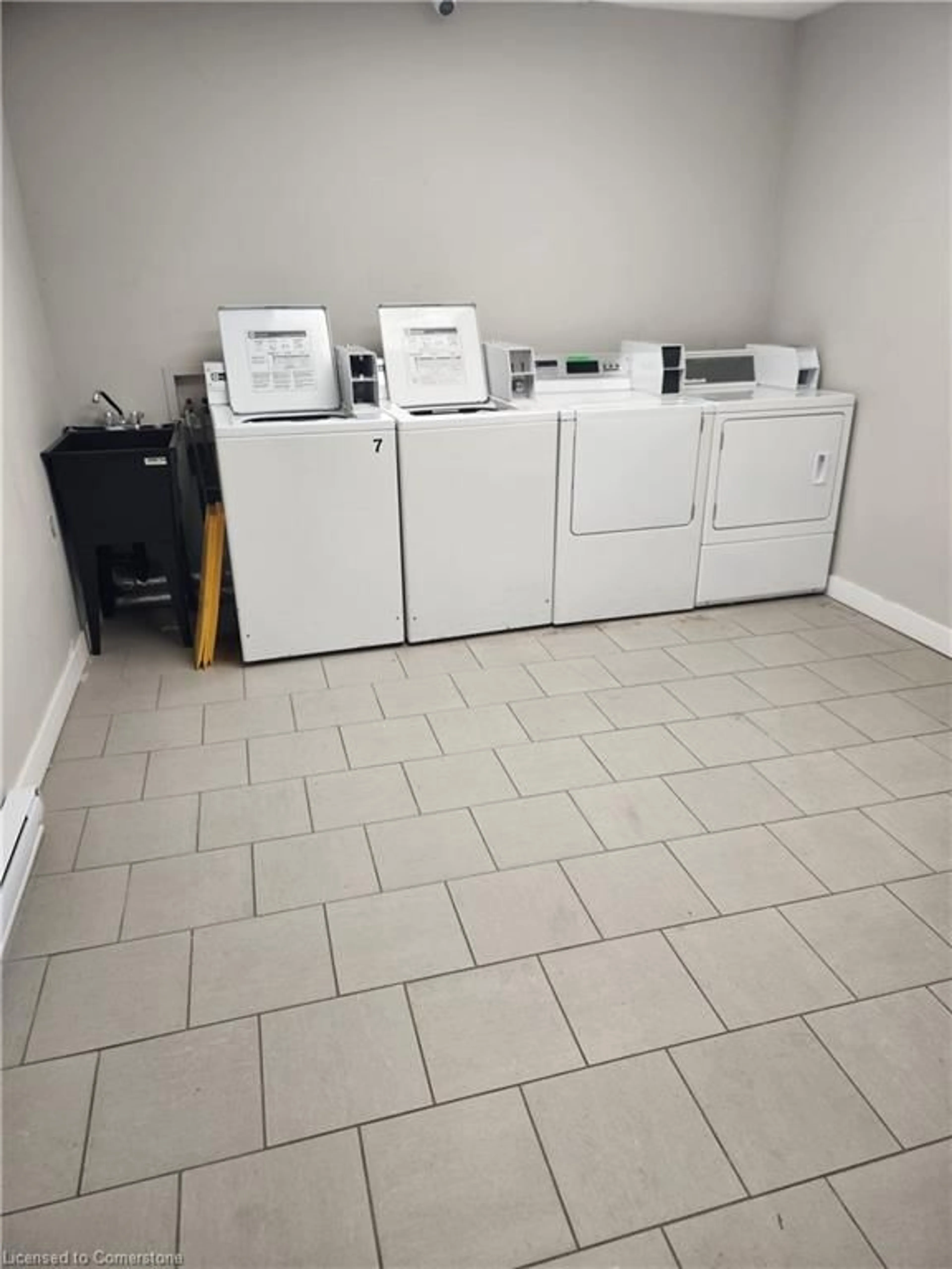 Laundry room for 41 Albert St #101, Hamilton Ontario L8M 2Y1