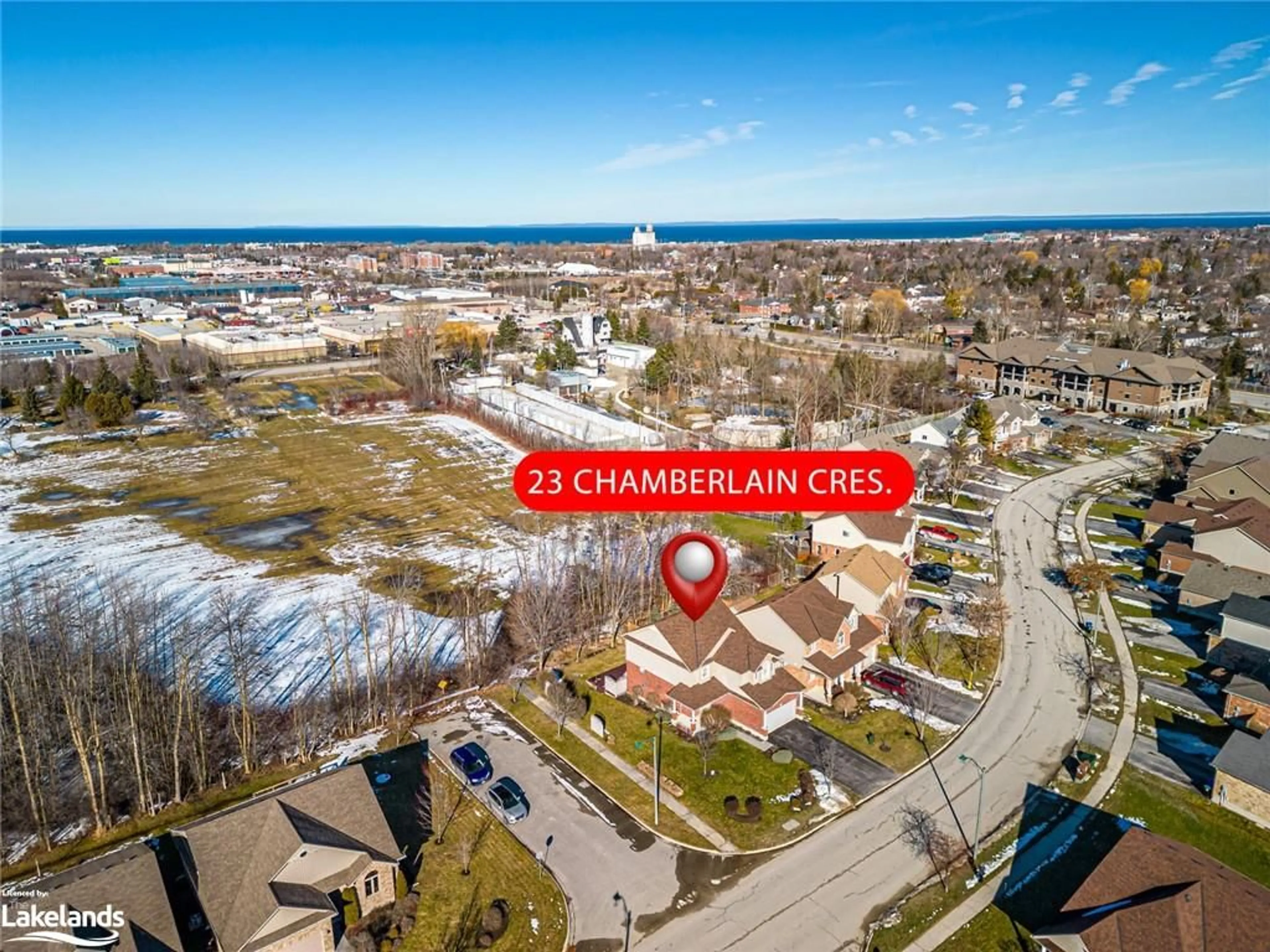 A pic from exterior of the house or condo, the street view for 23 Chamberlain Cres, Collingwood Ontario L9Y 0E3