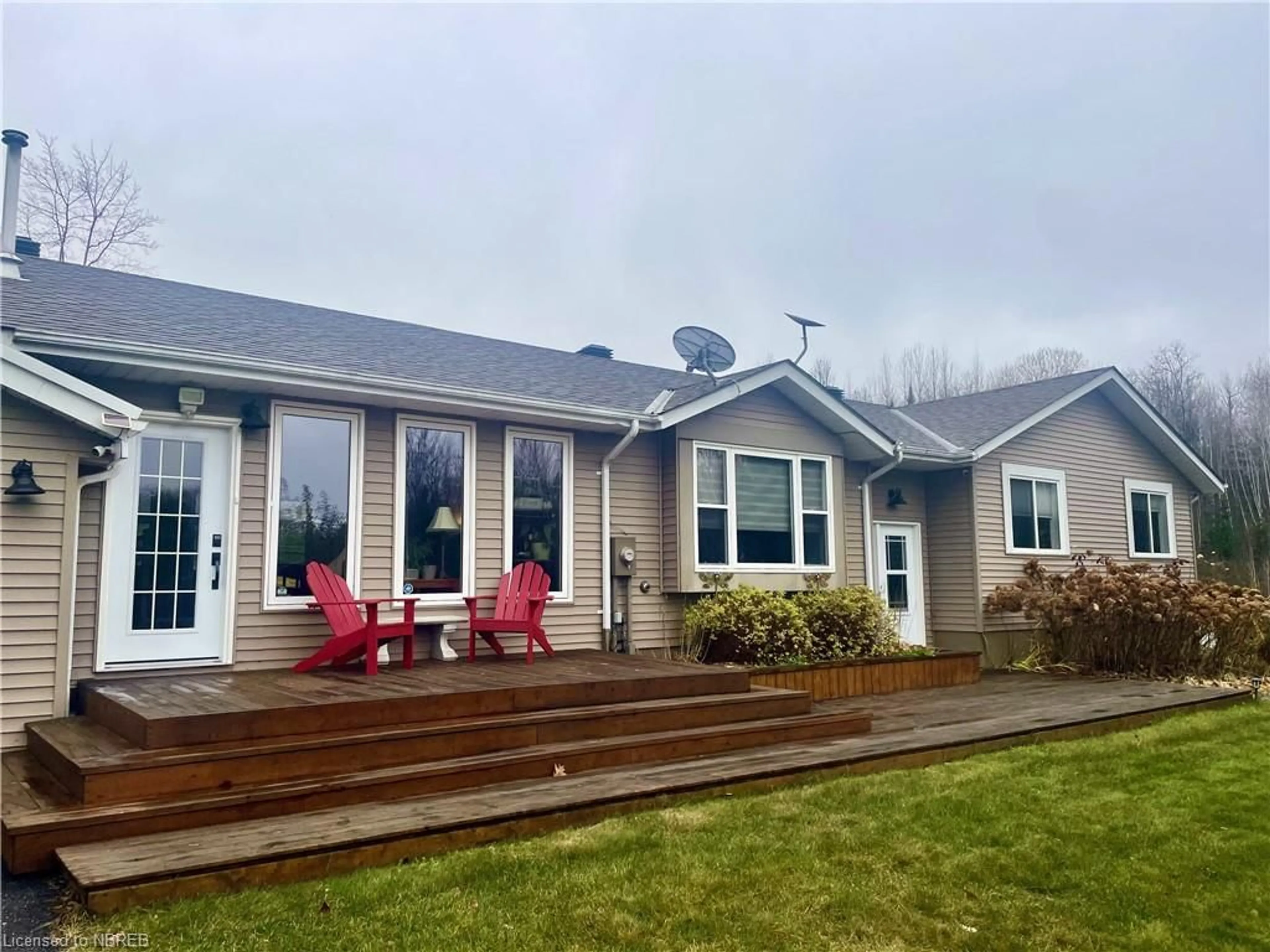 Frontside or backside of a home, cottage for 11 Rivers Rd, Callander Ontario P0H 1H0