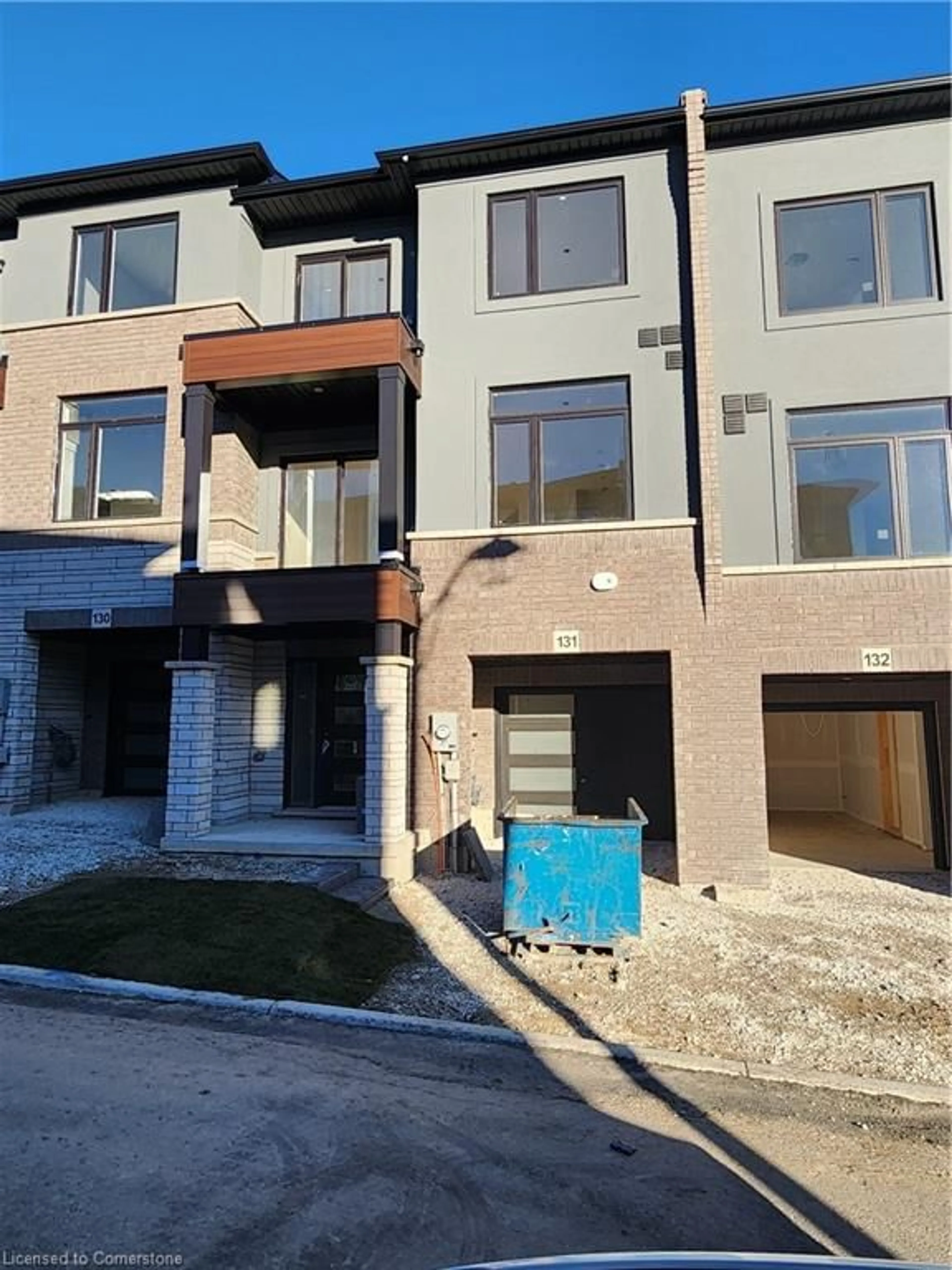 A pic from exterior of the house or condo, the front or back of building for 155 Equestrian Way #131, Cambridge Ontario N3E 0E8