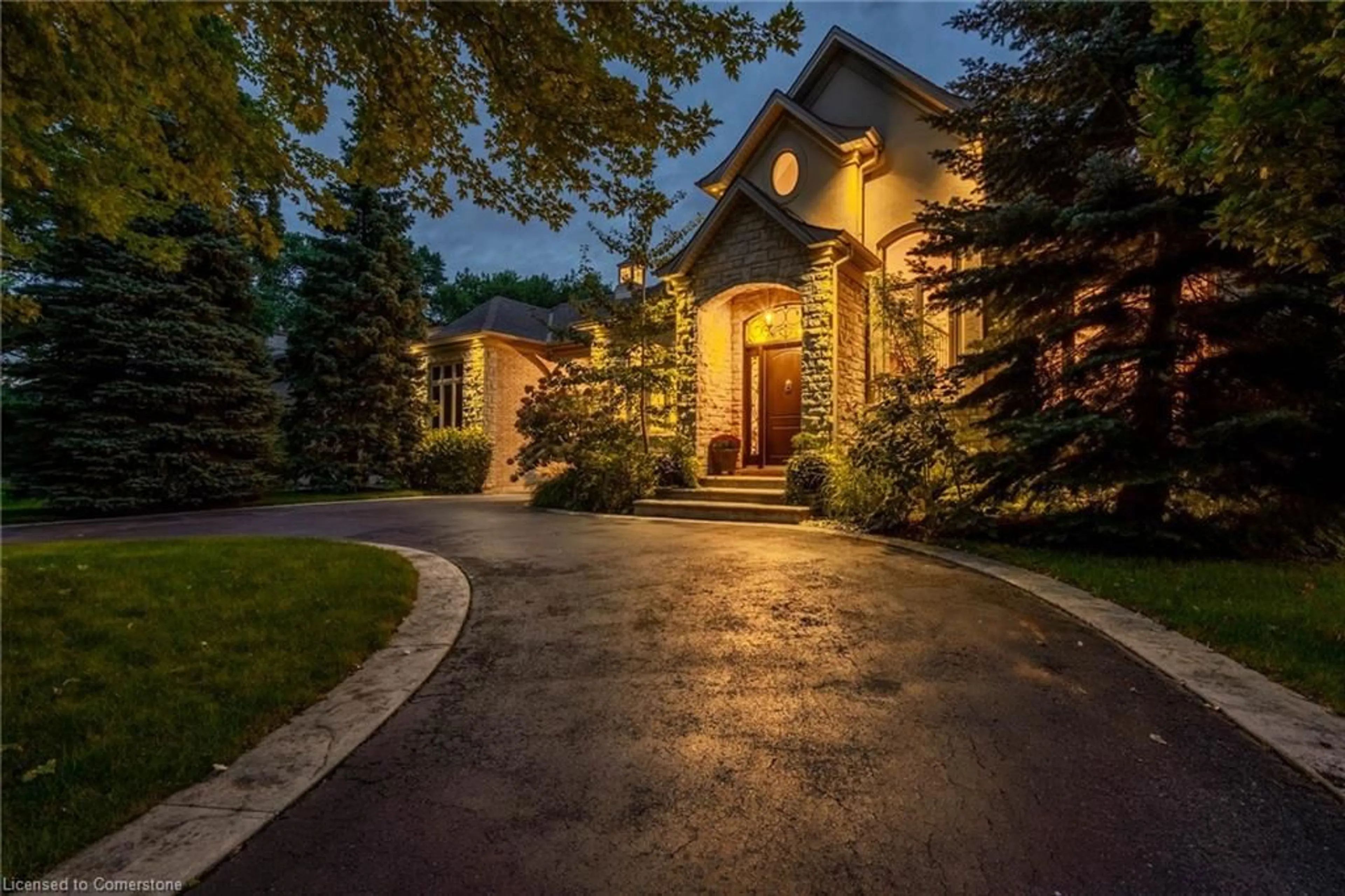 Indoor foyer, wood floors for 115 Rosemary Lane, Ancaster Ontario L9G 2K4