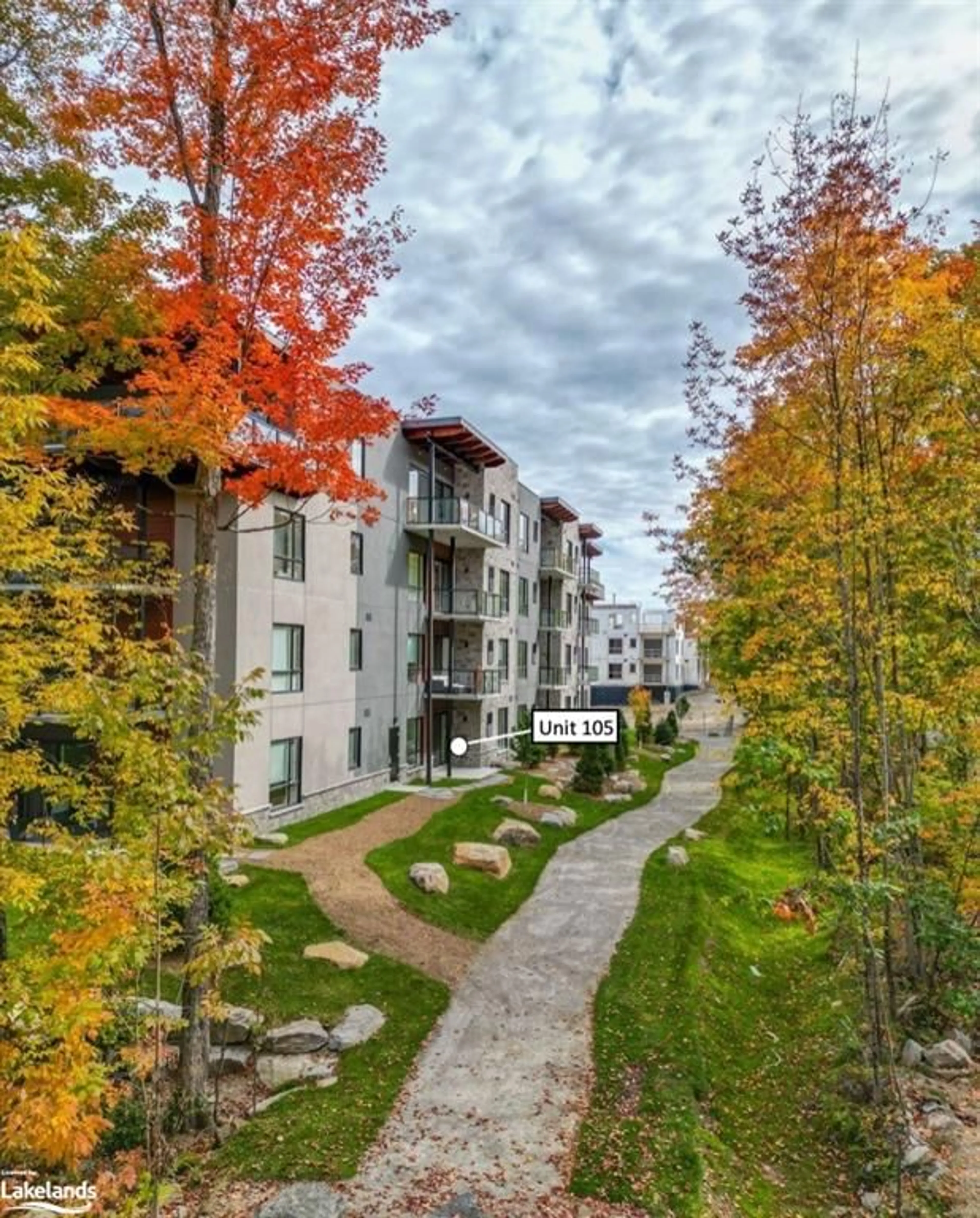 A pic from exterior of the house or condo, the street view for 18 Campus Trail #105, Huntsville Ontario P1H 0K2