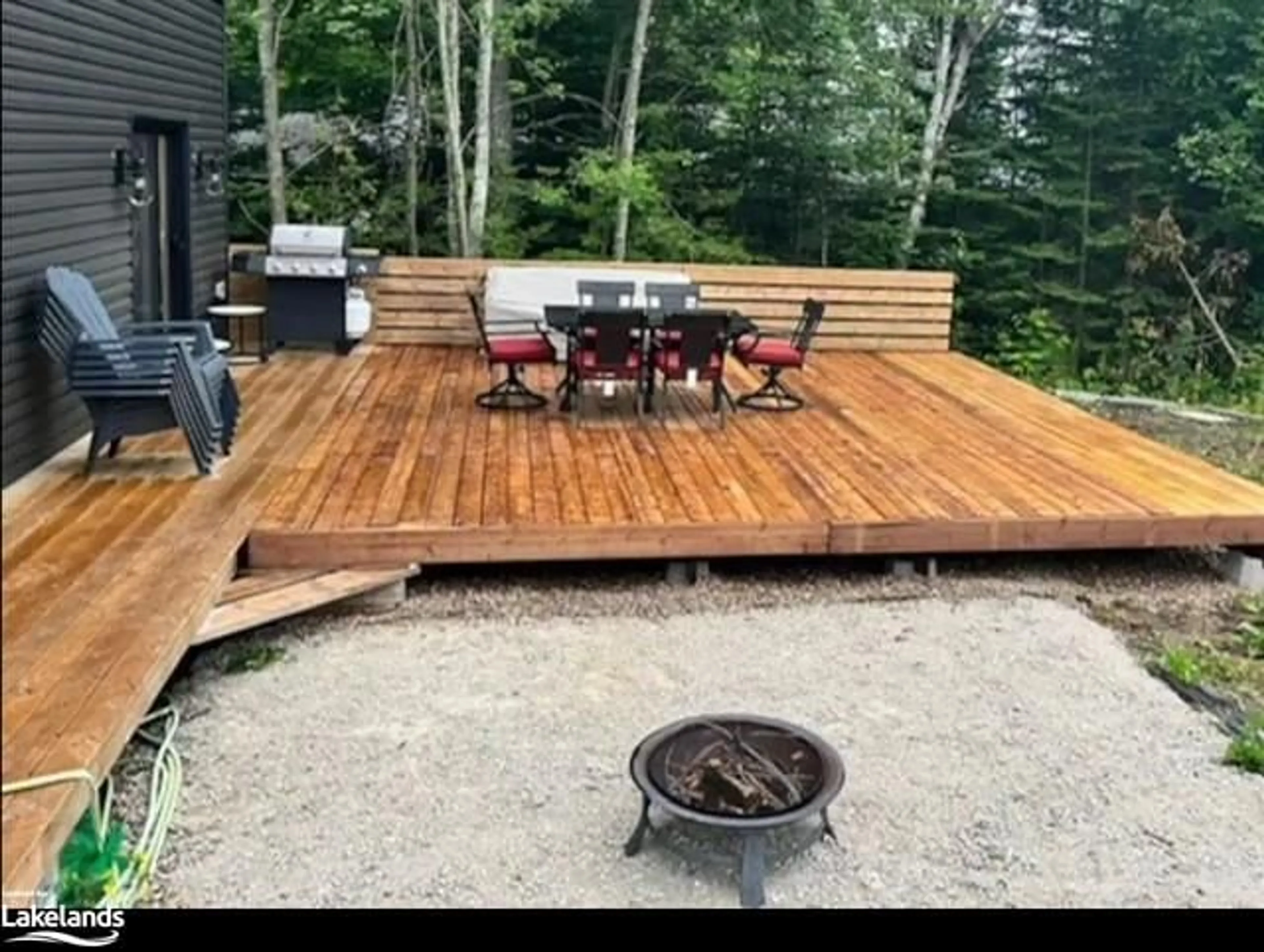 Patio, cottage for 20 Sauble Falls Pky, Sauble Beach Ontario N0H 2G0