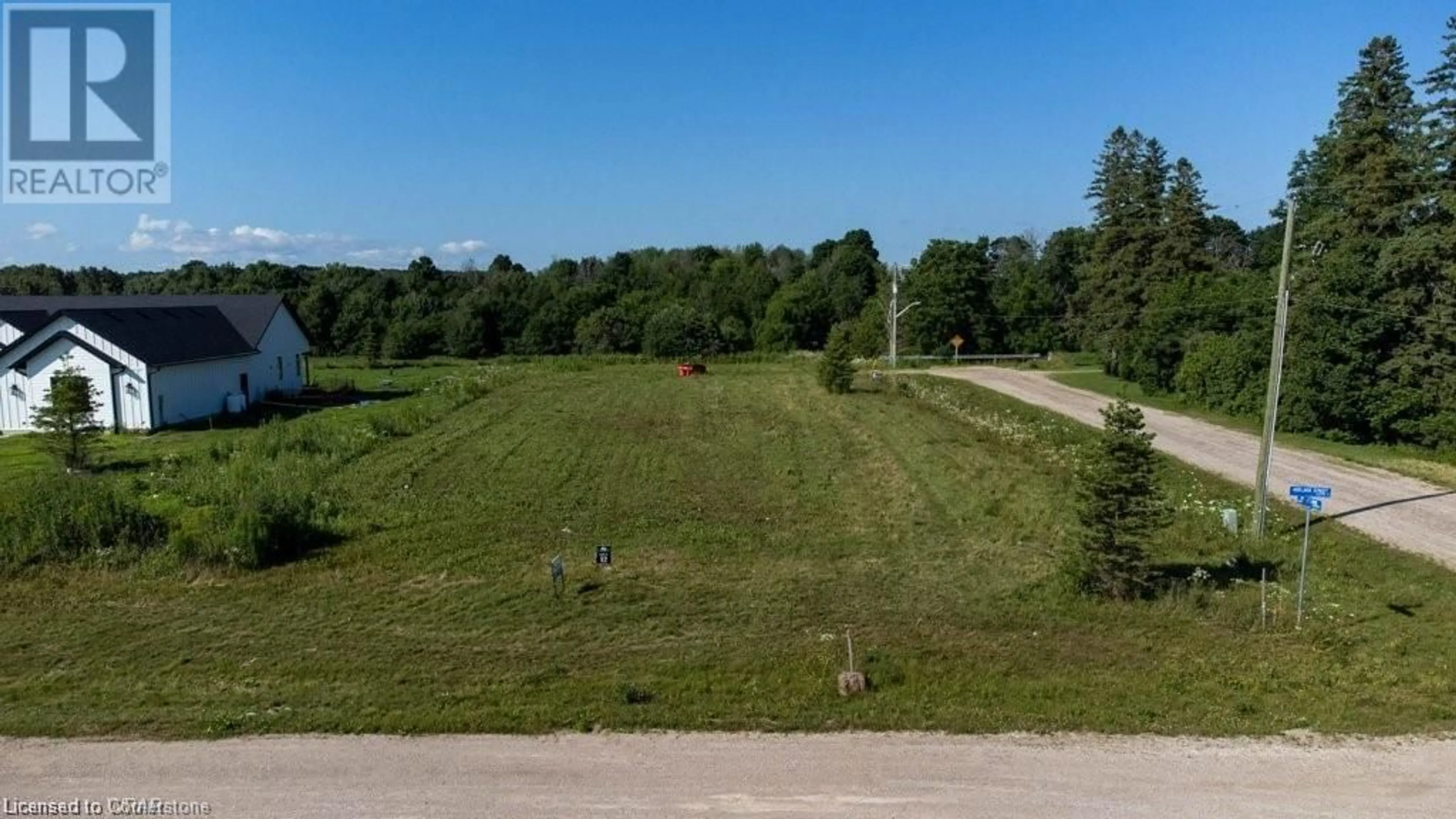 A pic from exterior of the house or condo, the street view for 84329 Kent Line, Cranbrook Ontario N0G 1H0