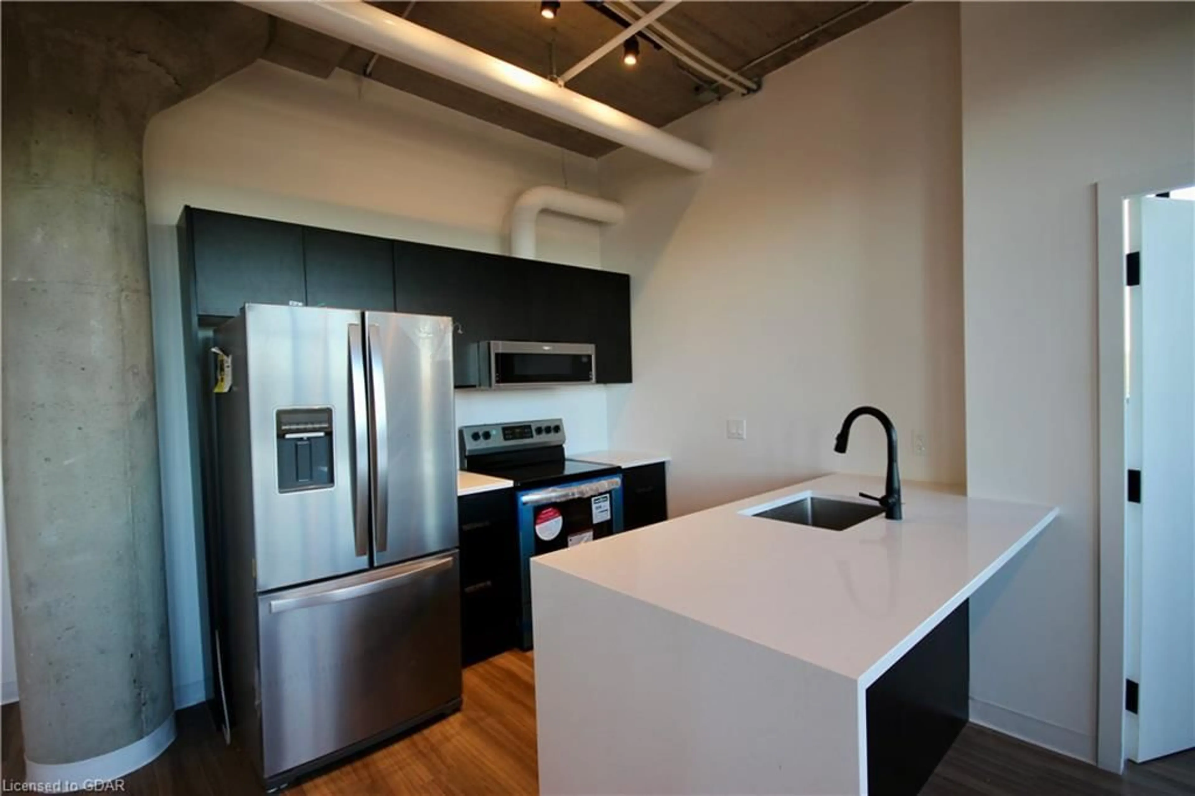Standard kitchen, wood floors for 120 Huron St #320, Guelph Ontario N1E 0T8