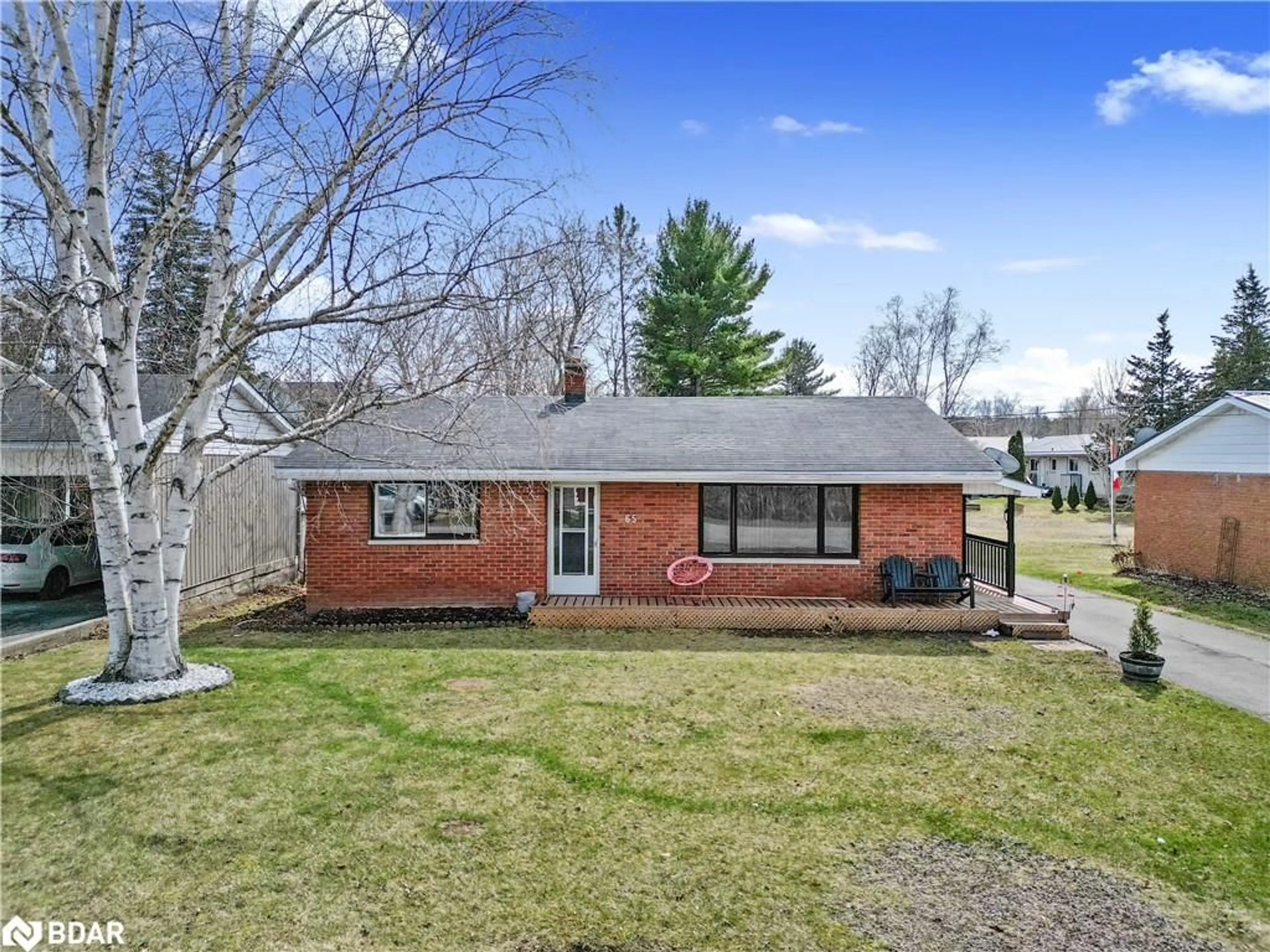 Frontside or backside of a home, cottage for 65 Elizabeth St, Stirling Ontario K0K 3E0