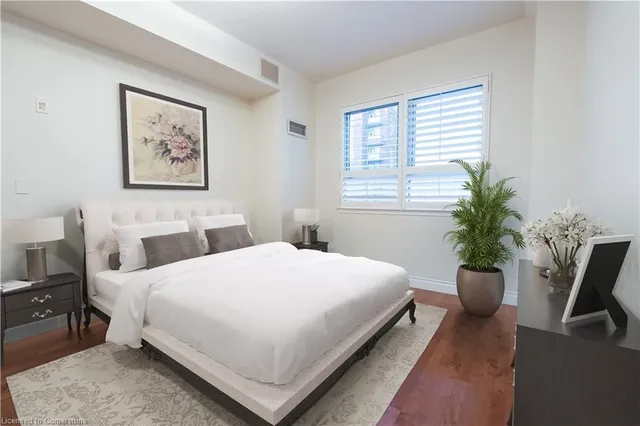 Additional property image - 399 Elizabeth St Unit 611
