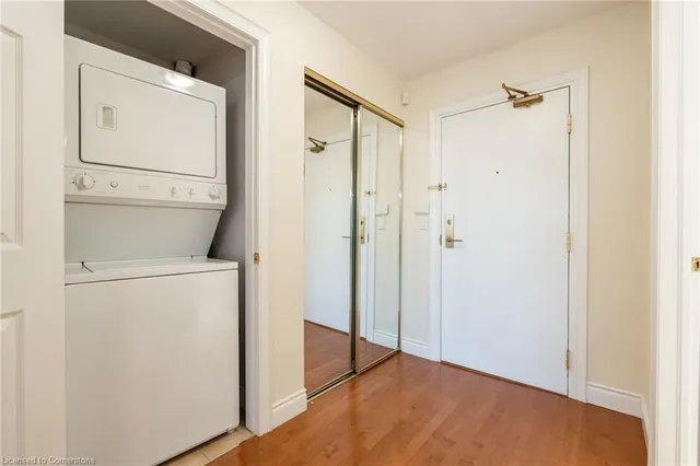 Additional property image - 399 Elizabeth St Unit 611