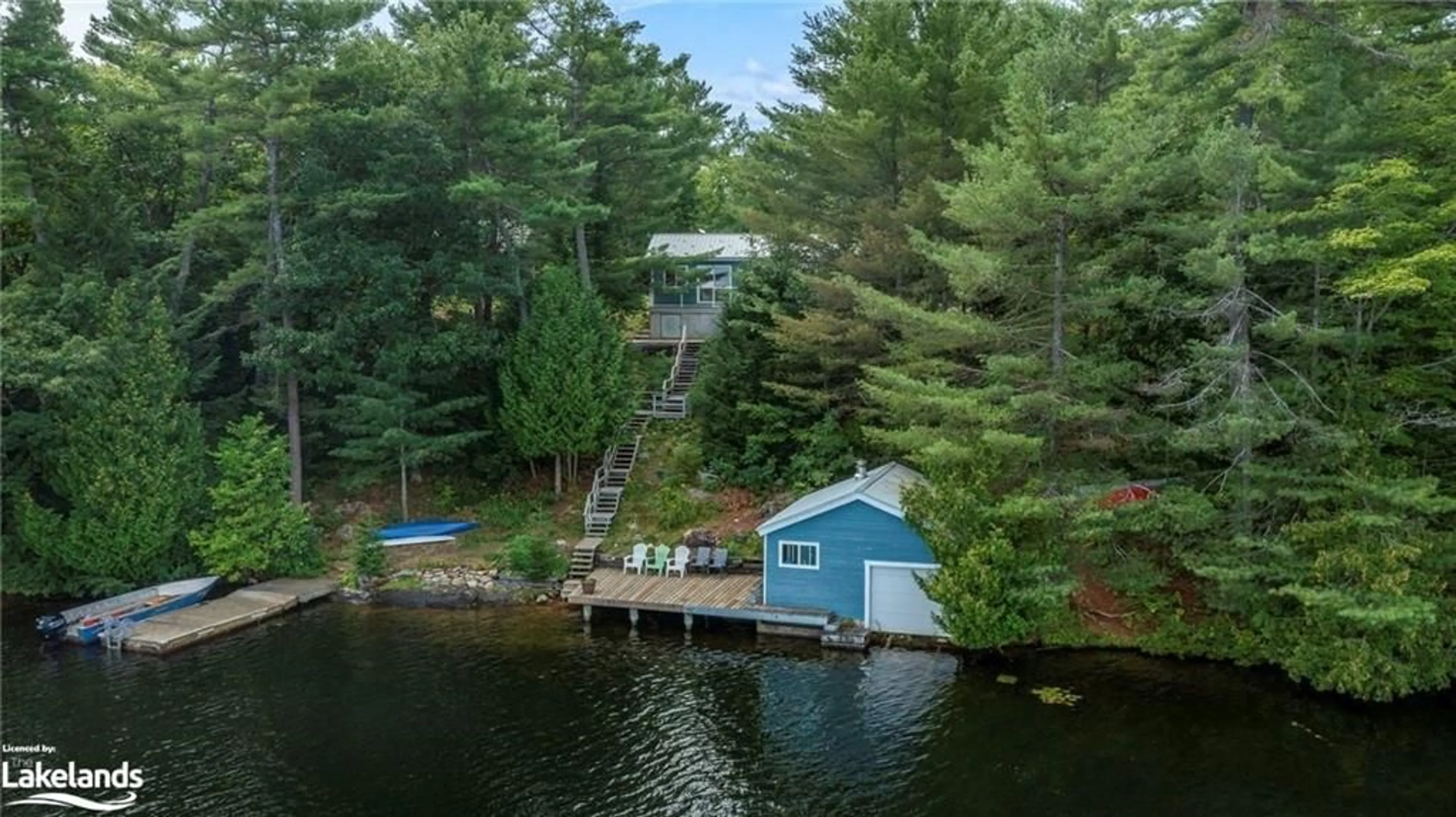 A pic from exterior of the house or condo, cottage for 242 Is 90 Six Mi Lake Rd, Georgian Bay Ontario L0K 1S0